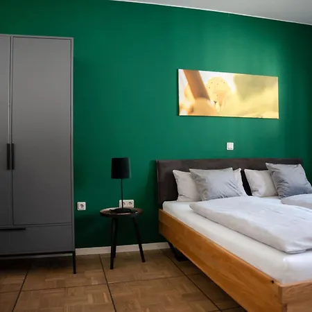 Ferienwohnung Weingut Claes Schmitt Erben Trittenheim Exterior foto