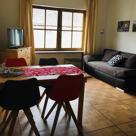 Ferienwohnung Weingut Claes Schmitt Erben Trittenheim Exterior foto