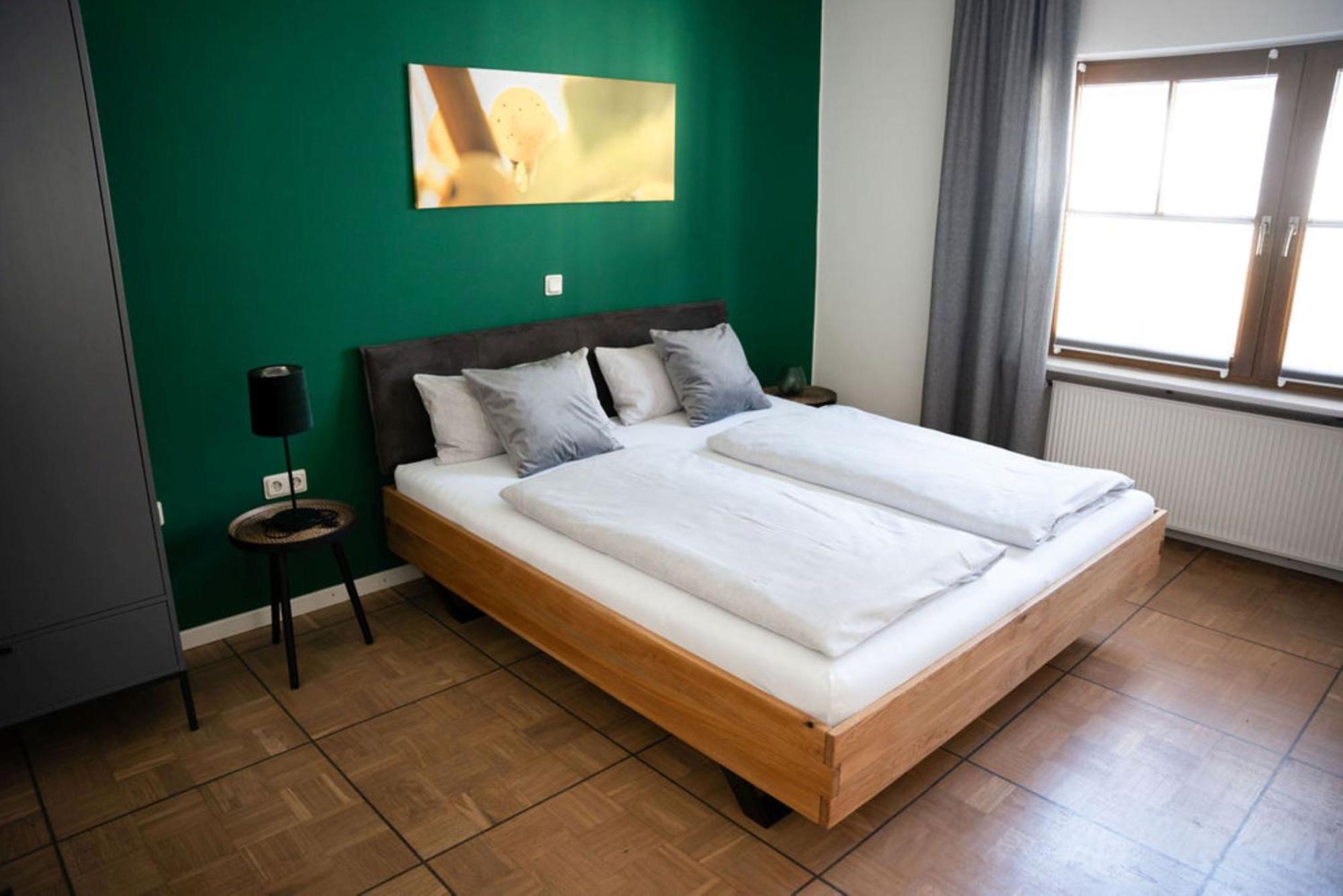 Weingut Claes Schmitt Erben Apartment *